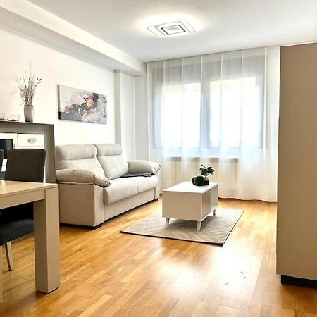 Studio 14 + Garaje Incluido. Nuevo, Elegante, Acogedor. อาโร ภายนอก รูปภาพ